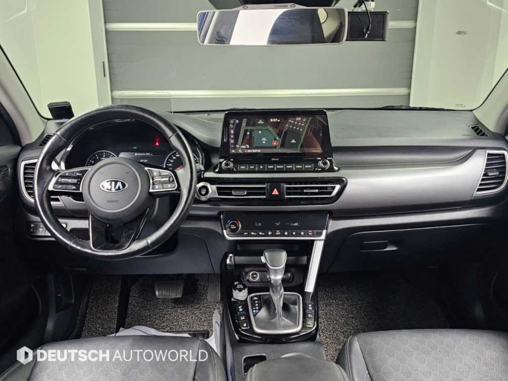 Kia Seltos — photo 07