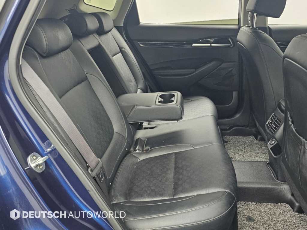 Kia Seltos — photo 12