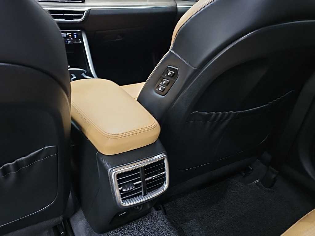 Kia K5 — photo 14