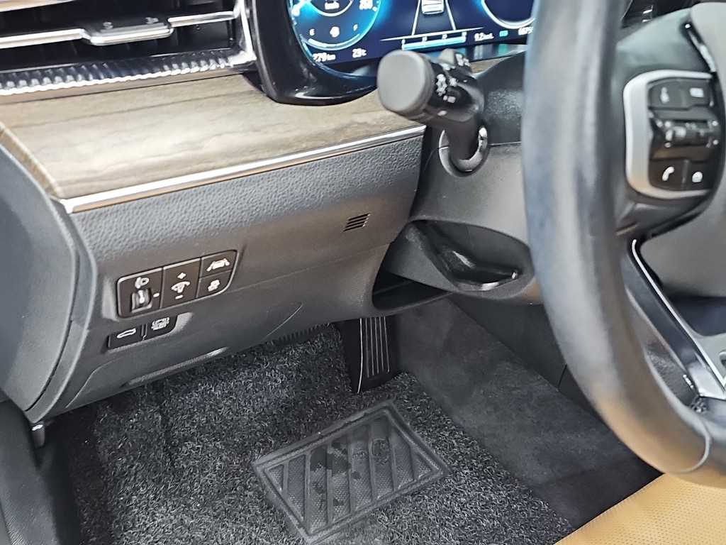 Kia K5 — photo 18