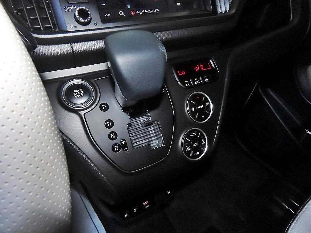 Kia RAY — photo 12