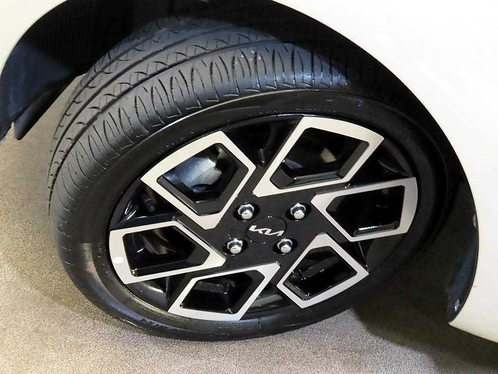 Kia RAY — photo 20