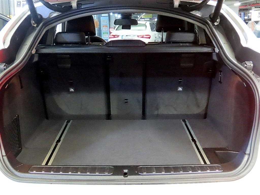 BMW X4 — photo 17