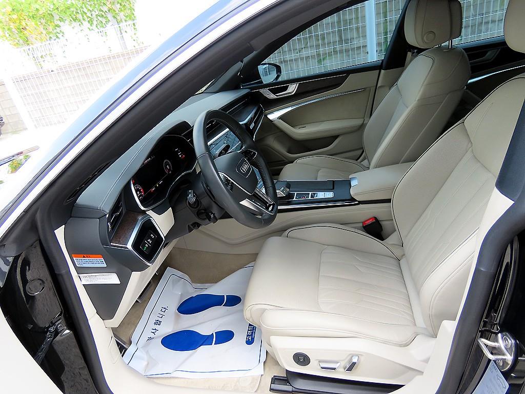 Audi A7 — photo 06
