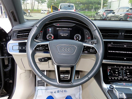 Audi A7 — photo 08