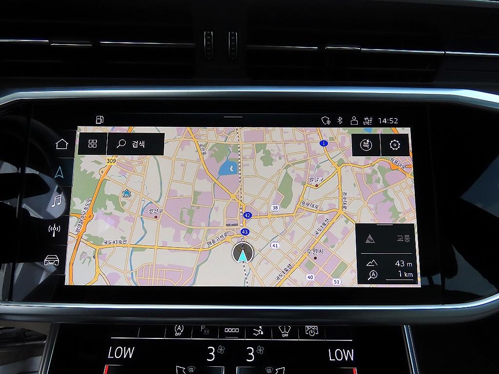 Audi A7 — photo 15