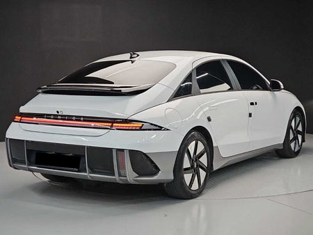 Hyundai Ioniq6 — photo 04