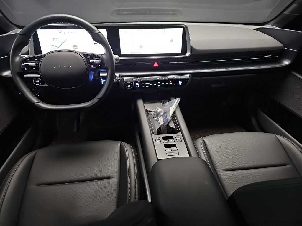 Hyundai Ioniq6 — photo 07
