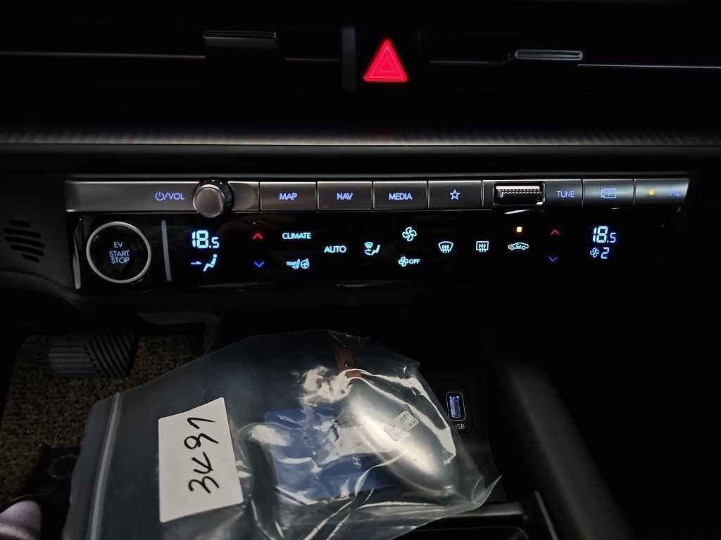 Hyundai Ioniq6 — photo 10