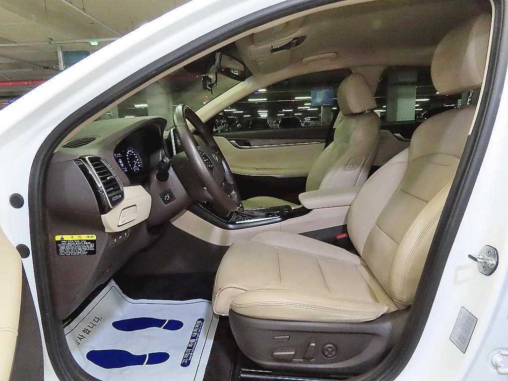 Hyundai Grandeur — photo 06