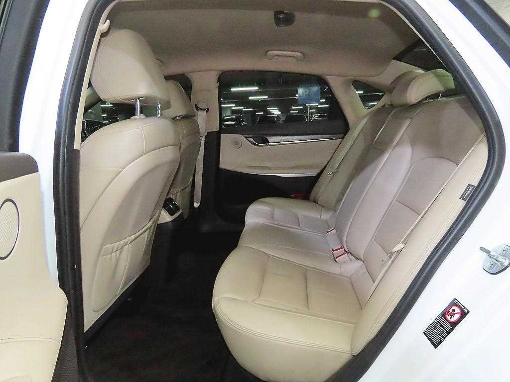 Hyundai Grandeur — photo 07