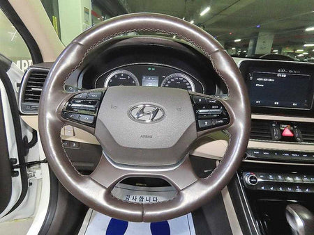Hyundai Grandeur — photo 08