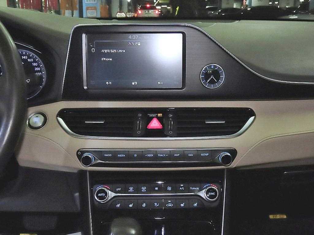 Hyundai Grandeur — photo 11