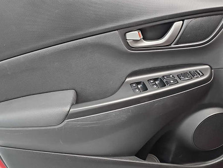 Hyundai Kona — photo 15