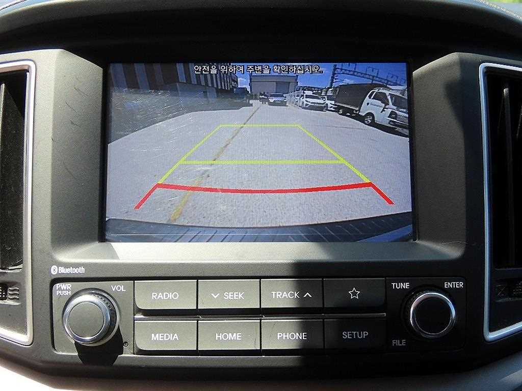 Hyundai Starex — photo 16