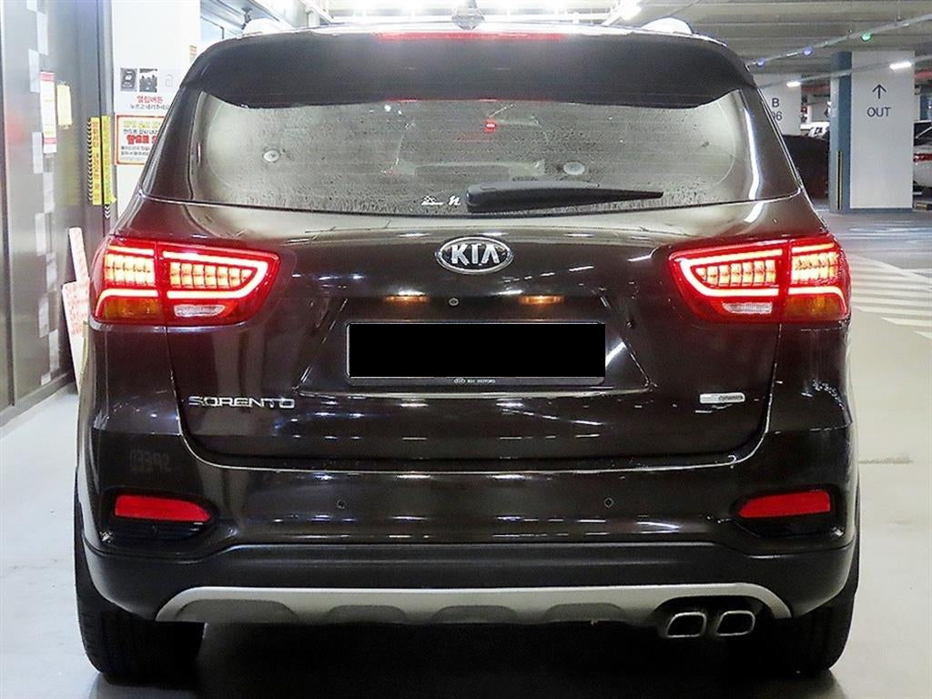 Kia Sorento — photo 05
