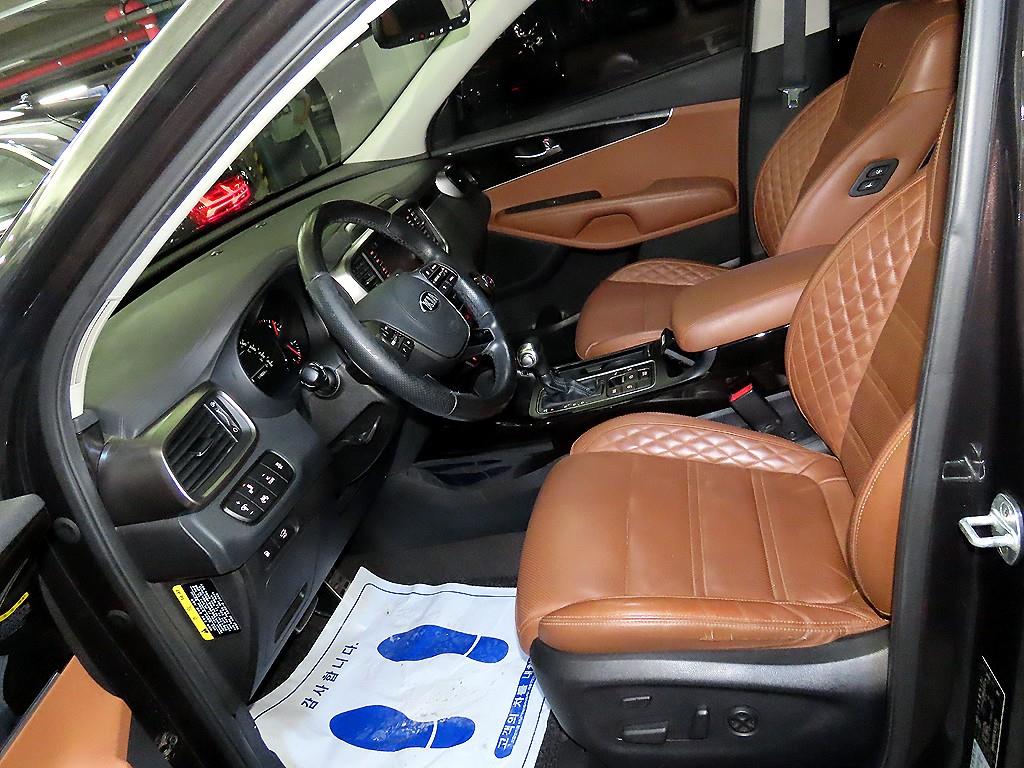 Kia Sorento — photo 06