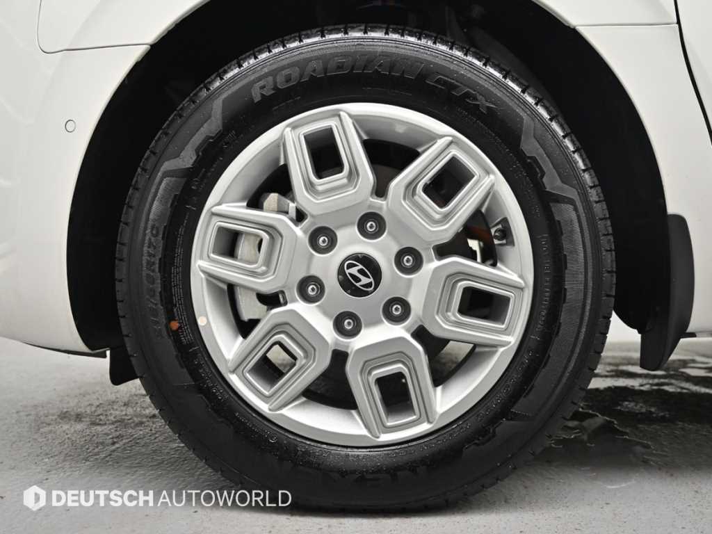 Hyundai Staria — photo 05