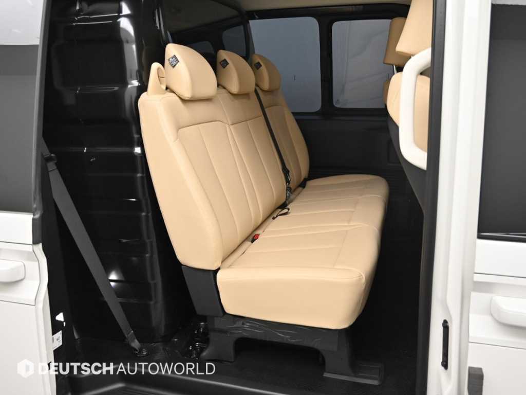 Hyundai Staria — photo 12