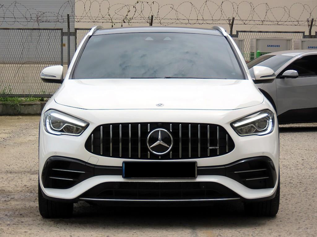 Mercedes-Benz GLA-Class — photo 01
