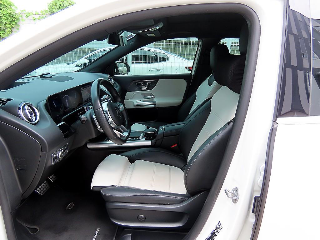 Mercedes-Benz GLA-Class — photo 05