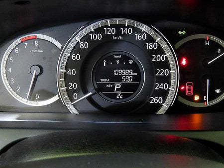 Honda Accord — photo 09
