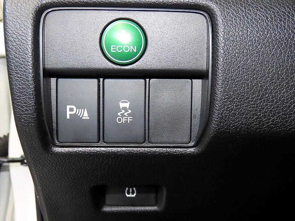 Honda Accord — photo 14