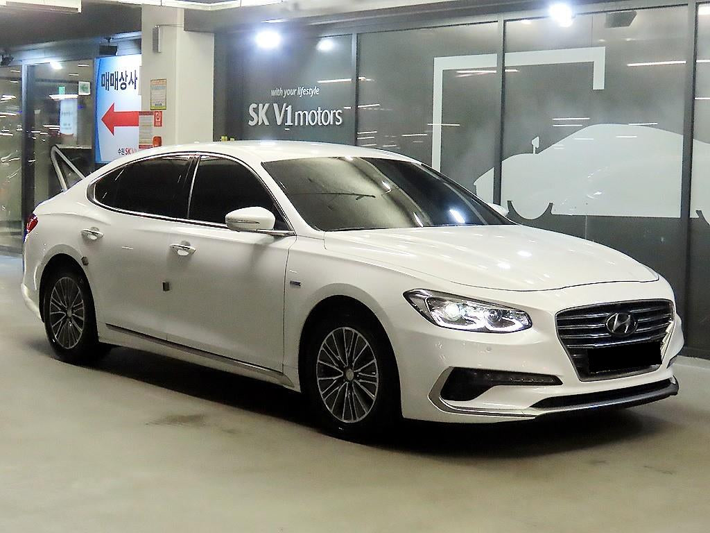 Hyundai Grandeur — photo 01