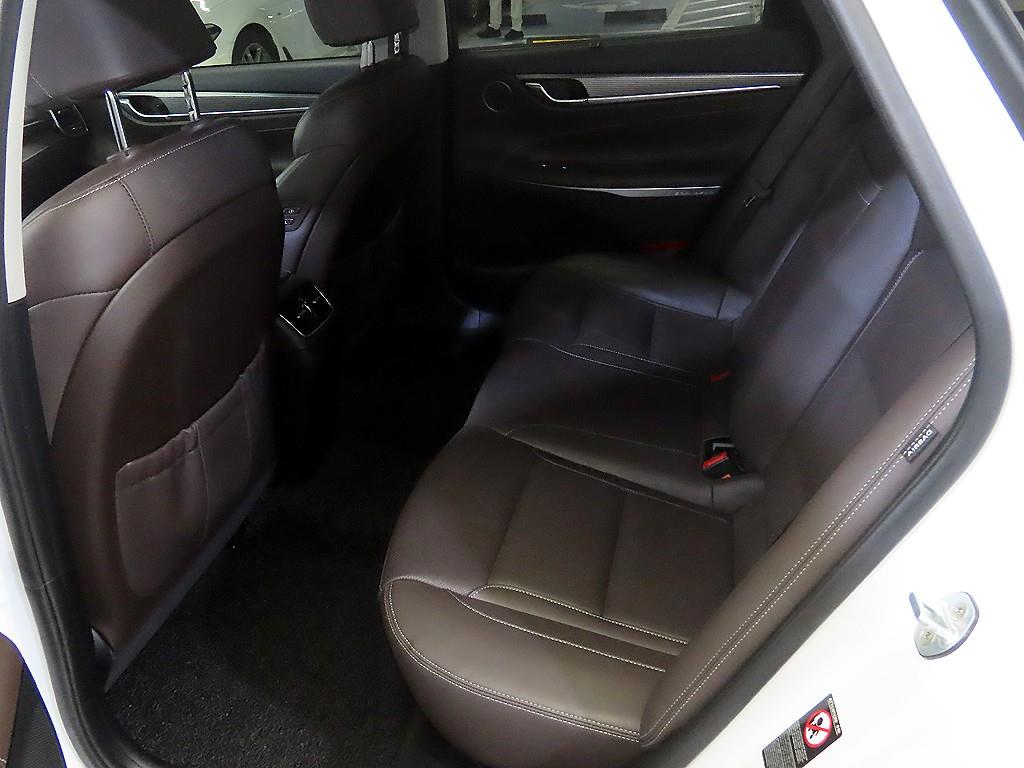 Hyundai Grandeur — photo 07