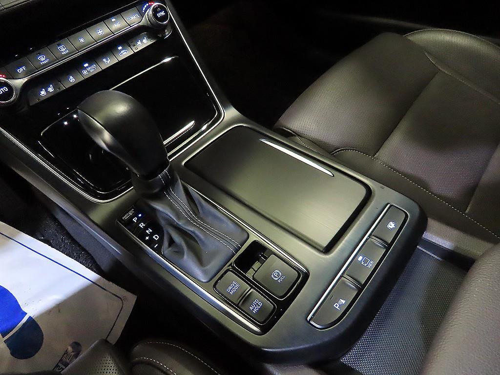 Hyundai Grandeur — photo 12