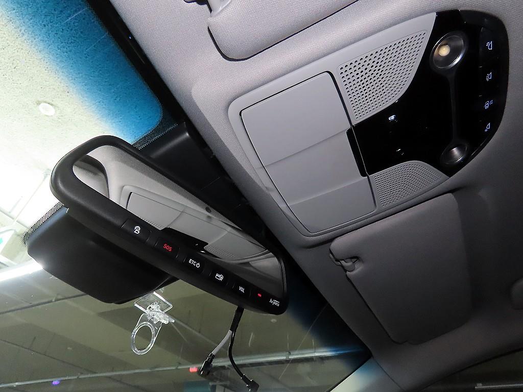 Hyundai Grandeur — photo 16