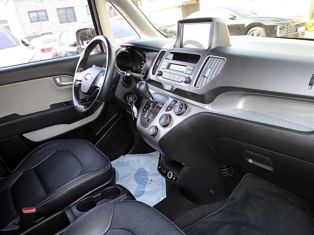 Kia RAY — photo 13