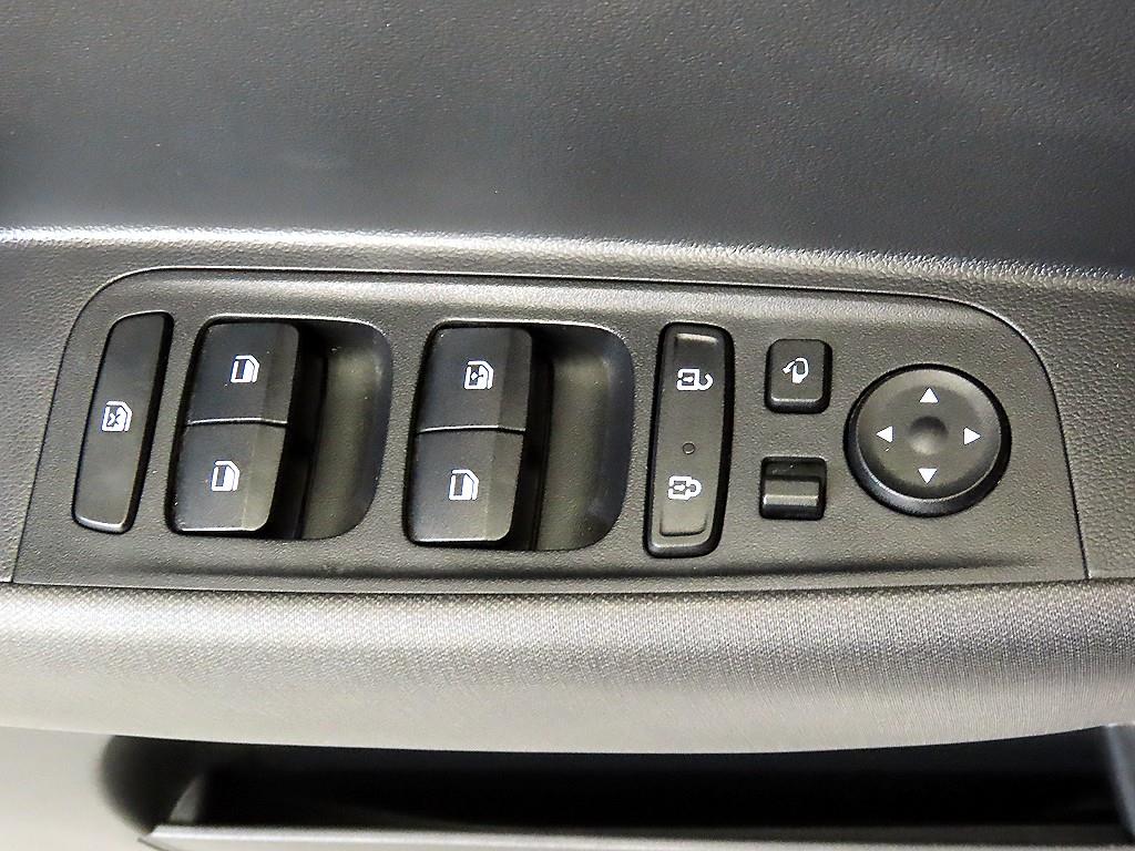 Hyundai Casper — photo 13
