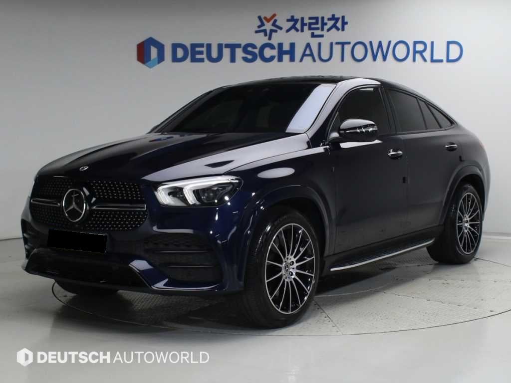 Mercedes-Benz GLE-Class — photo 01