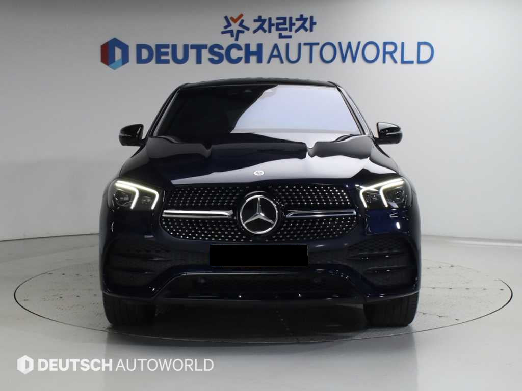 Mercedes-Benz GLE-Class — photo 03