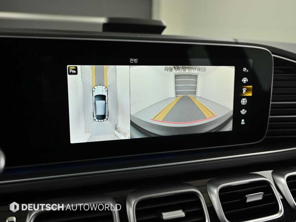 Mercedes-Benz GLE-Class — photo 15