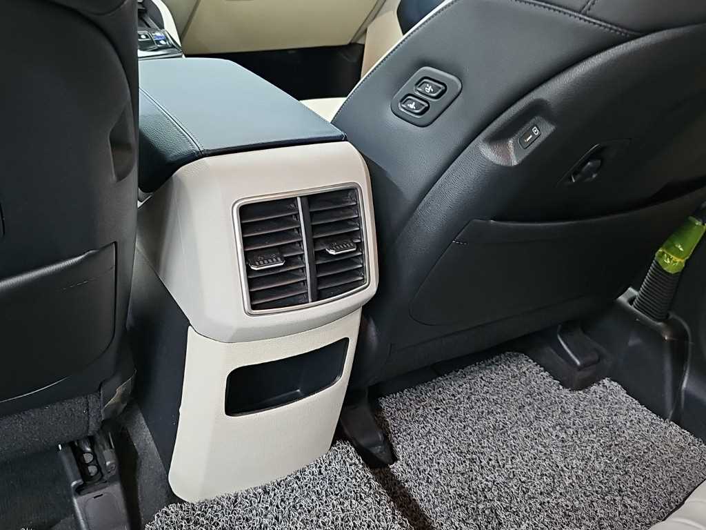 Kia Sportage — photo 13