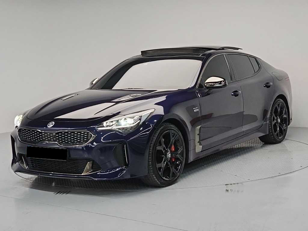 Kia Stinger — photo 01