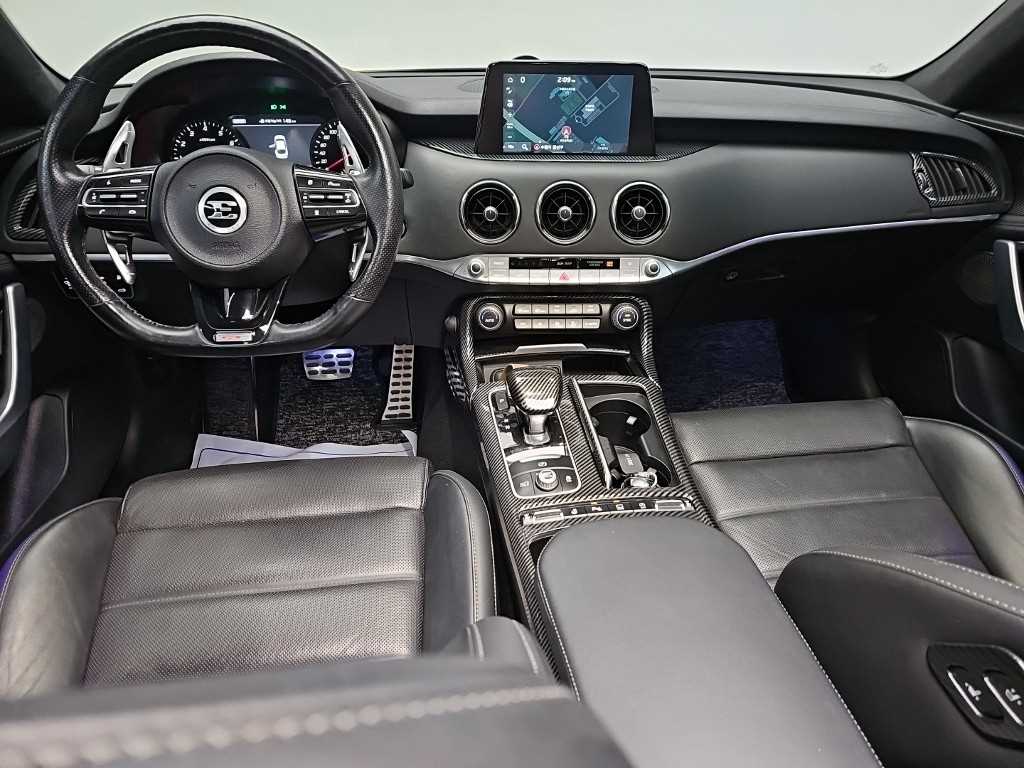 Kia Stinger — photo 07