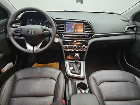 Hyundai Avante — photo 07
