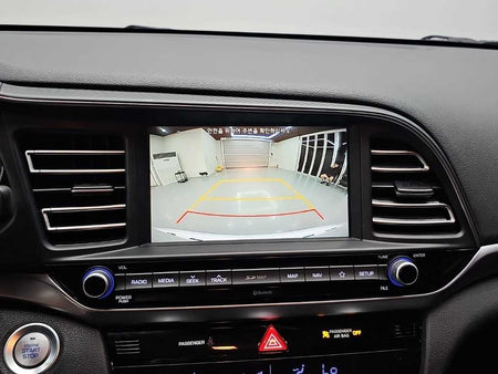 Hyundai Avante — photo 14