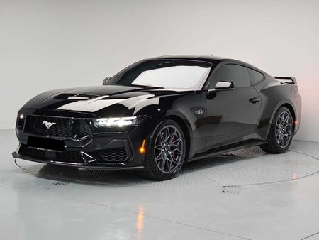 Ford Mustang — photo 01