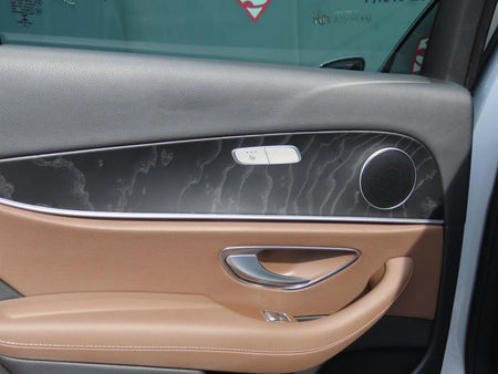 Mercedes-Benz E-Class — photo 07