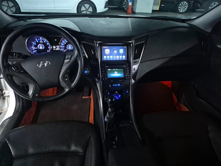 Hyundai Sonata — photo 09