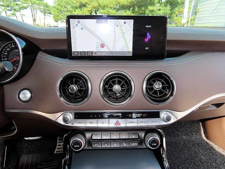 Kia Stinger — photo 14