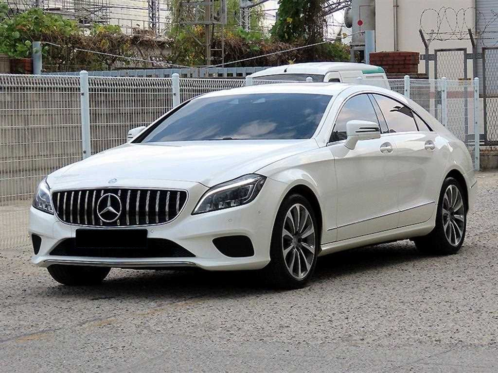 Mercedes-Benz CLS-Class — photo 02
