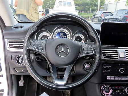 Mercedes-Benz CLS-Class — photo 08