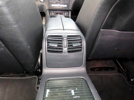 Mercedes-Benz CLS-Class — photo 16