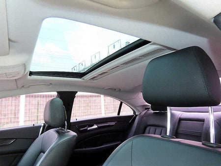 Mercedes-Benz CLS-Class — photo 17