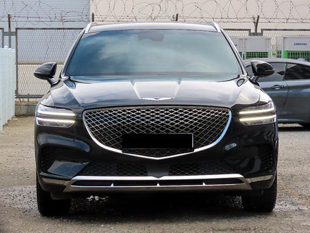Genesis GV70 — photo 01
